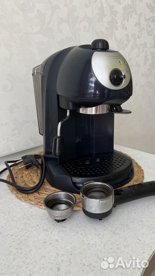 Кофемашина delonghi