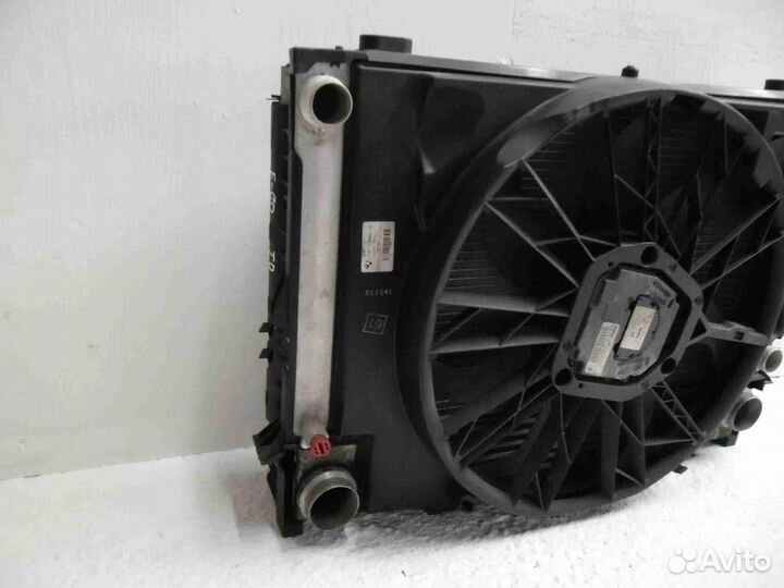 Радиатор в сборе/кассета радиаторов BMW 5-Series/M