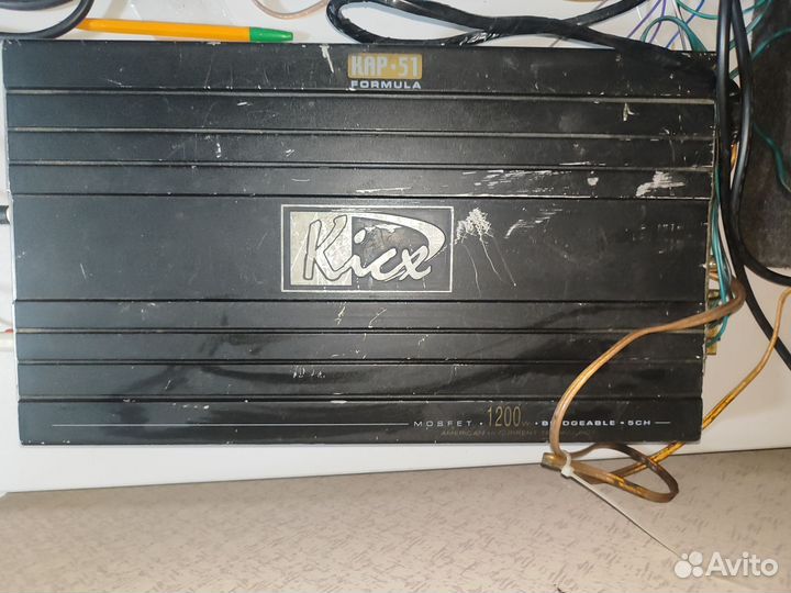 Сабвуфер и колонки и усилитель