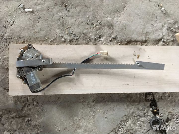 Стеклоподъемник электрический передний ZAZ Chance