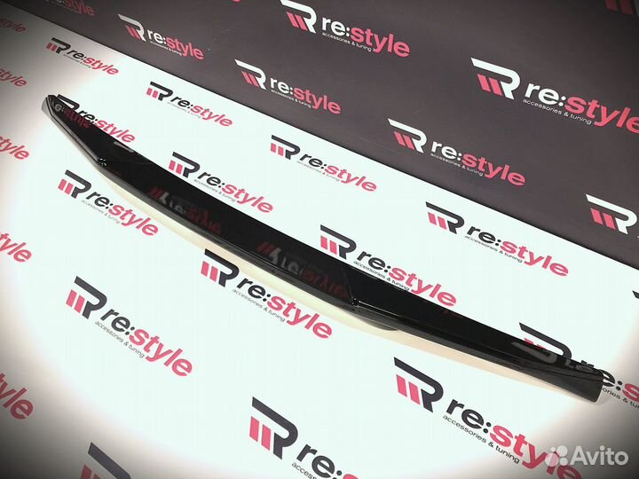 Спойлер Под стекло Prado 150 новый стиль