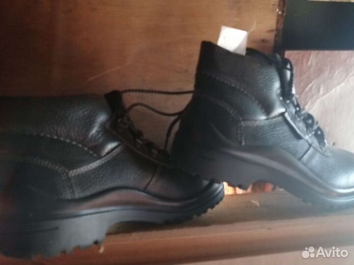 Ботинки мужские 40 размер