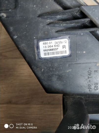 Указатель поворота в бампер Опель Астра J