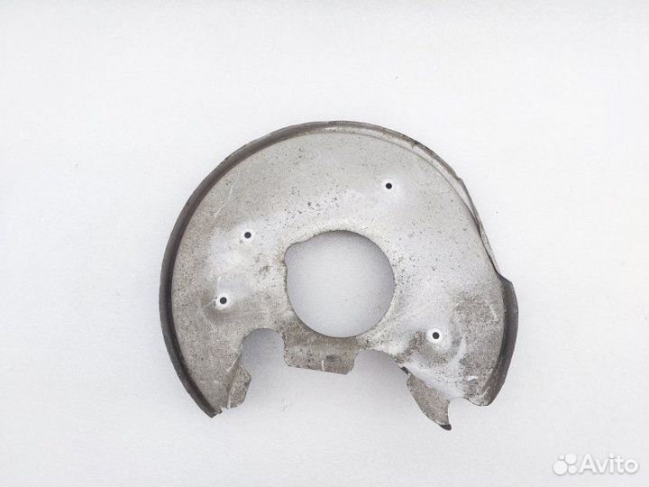 Пыльник тормозного диска задний левый Audi A6 C7