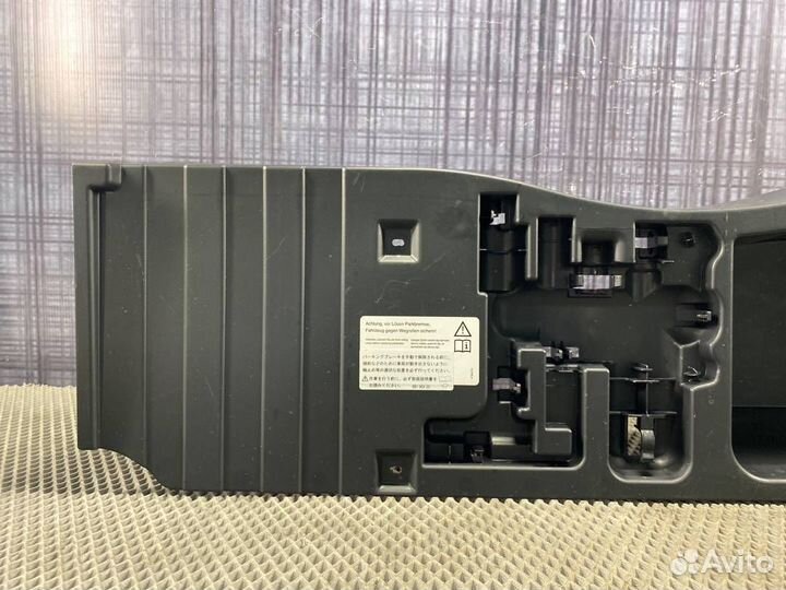 Отсек под инструмент Bmw X5 E70 N57 2013