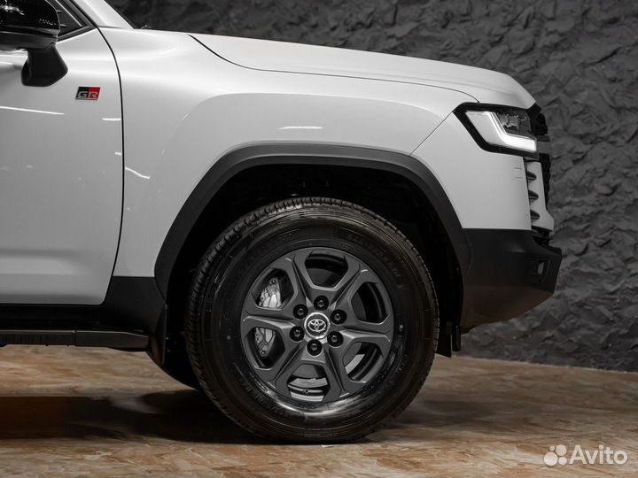 Toyota Land Cruiser 3.5 AT, 2024, 10 км