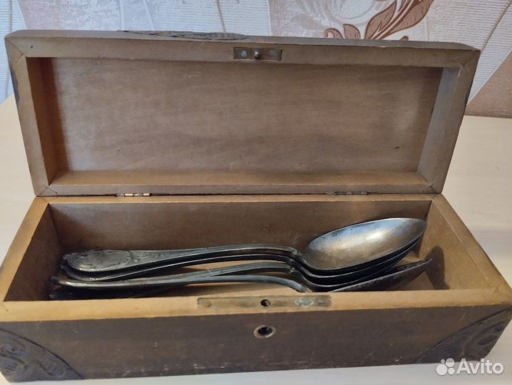 Шкатулка старинная