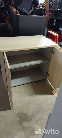 Тумба оргтехника