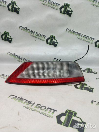 Фонарь противотуманный задний левый Ford Focus