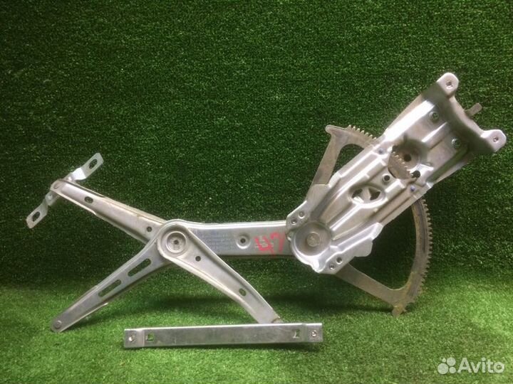 Стеклоподъемник Opel Astra H Z16XER 2007