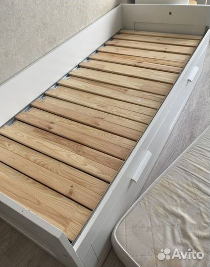 Кровать IKEA 2шт