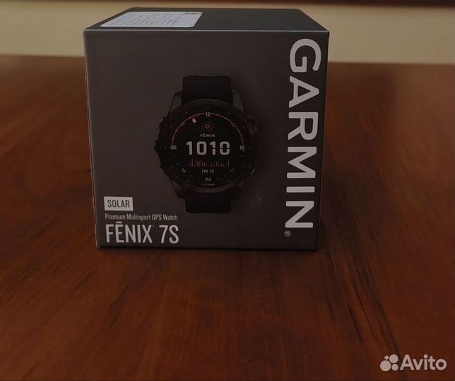 Продам смарт часы Garmin Fenix 7s solar