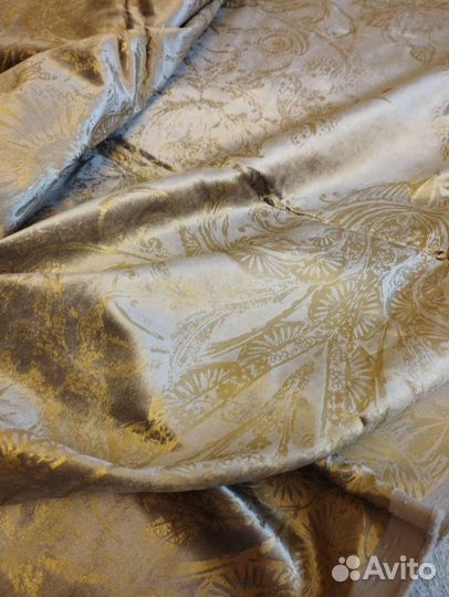 Бархатная ткань