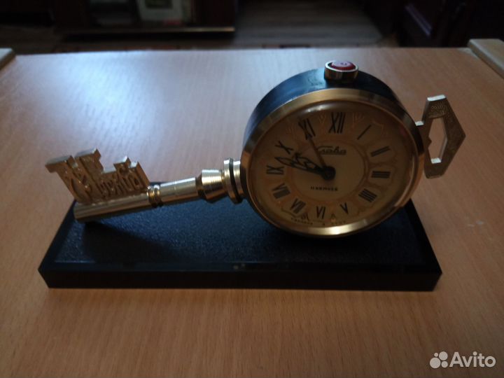 Часы настольные СССР