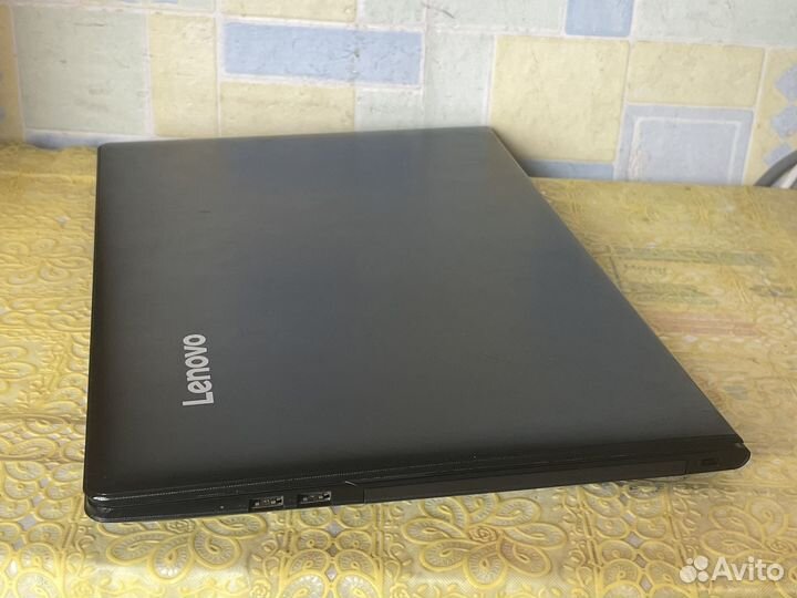 Ноутбук Lenovo Ideapad 310-15ISK