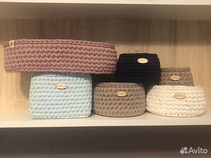 Вязаные корзинки ручной работы