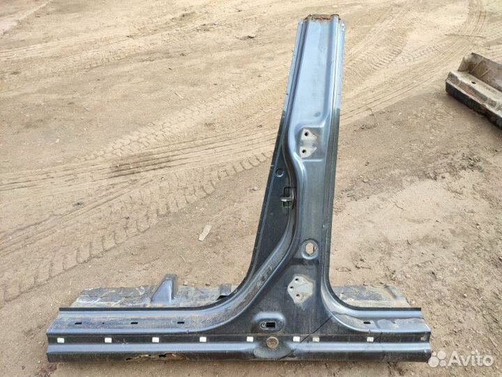 Стойка кузова центральная левая Ssangyong Kyron DJ