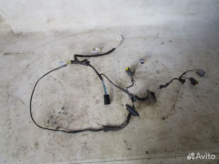 Проводка подсветки номера Renault Laguna III 2008-2015 (на фонарь подсветки номера 240510031R)