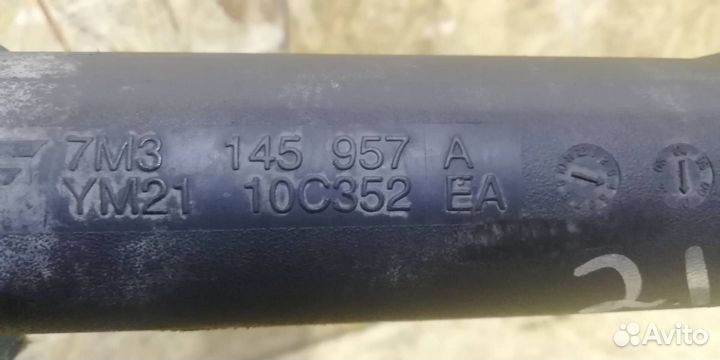 Патрубок интеркулера Volkswagen Sharan 1997