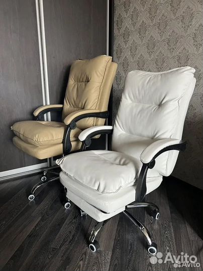 Компьютерное игровое кресло геймерское с массажем