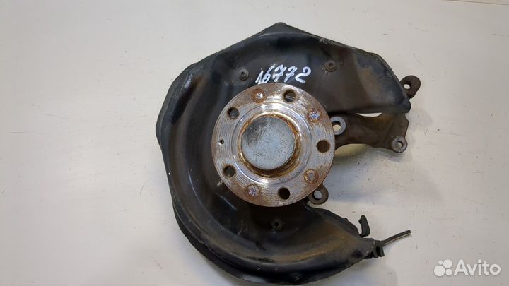 Ступица (кулак, цапфа) левая задняя Volkswagen Jetta 6, 2016