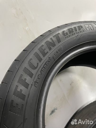 Goodyear EfficientGrip Performance 225/55 R17
