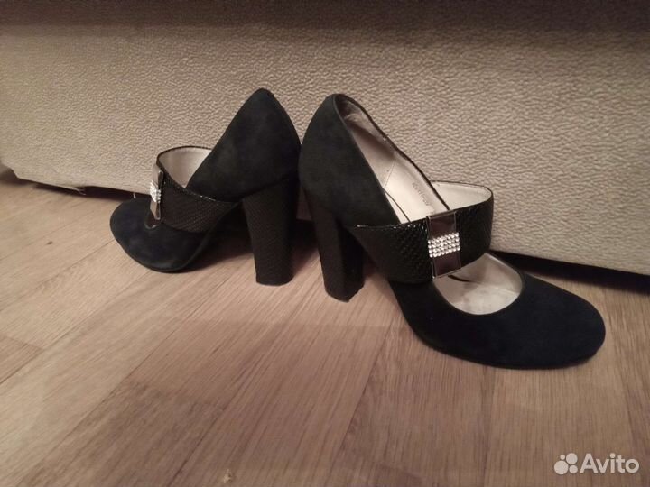 Туфли женские из натуральной замши 35 размер