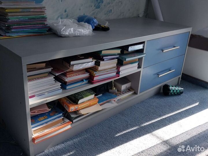 Тумба под телевизор, книжная тумба