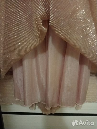 Вечернее платье