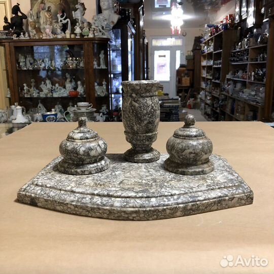 Чернильницы. Письменный прибор. Мрамор