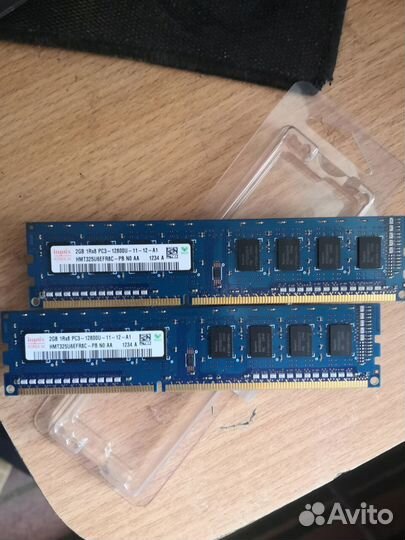 Оперативная память Hynix 2 гб DDR3 2 плашки
