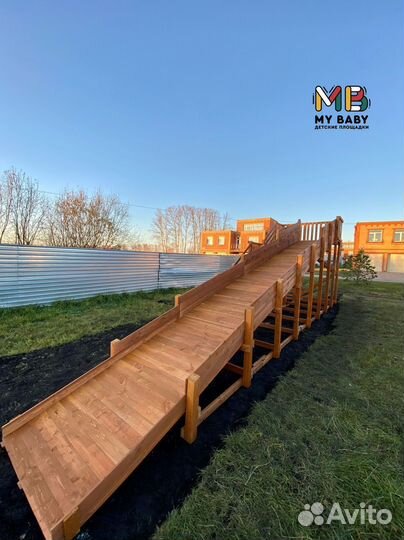 Зимняя деревянная горка Snow Fox, скат 10 м