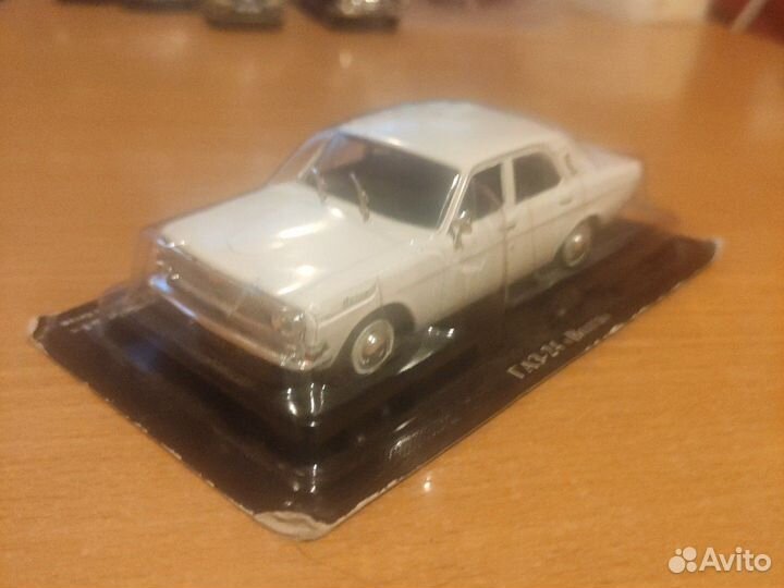 Газ-24 Волга Автолегенды СССР