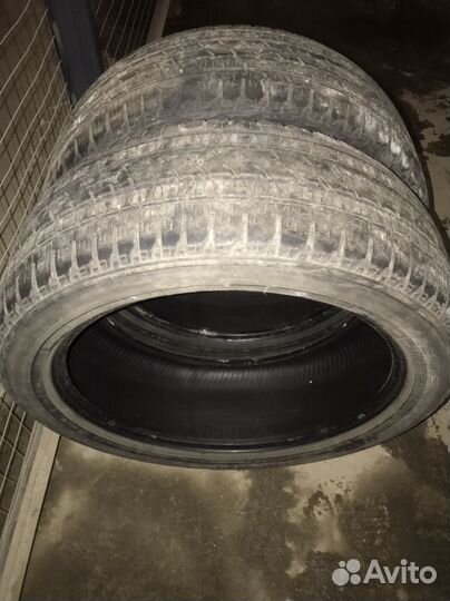 Bridgestone Dueler H/L 285/45 R22
