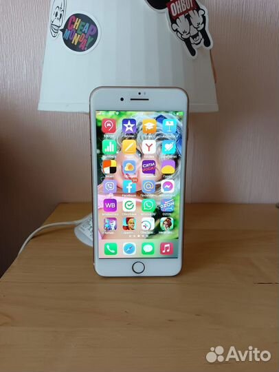 iPhone 8 Plus, 64 ГБ