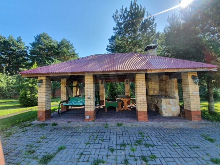 Дом 274 м² на участке 19 сот.