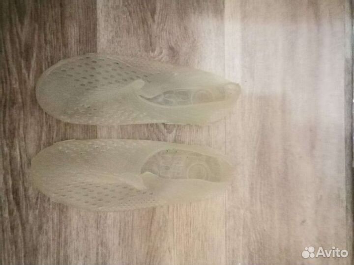 Тапочки для море