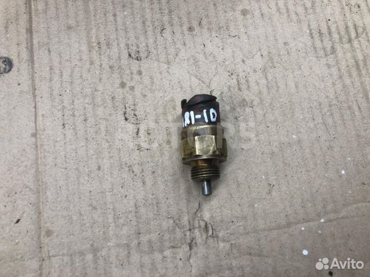 Датчик включения нейтрали Mercedes-Benz Actros