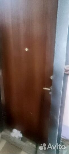 Дверь входная металлическая