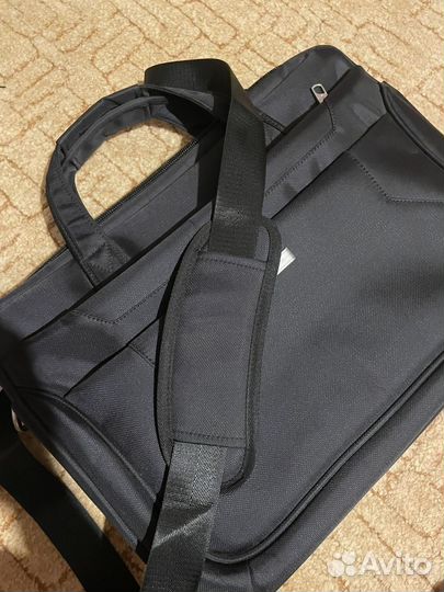 Портфель сумка для ноутбука 17' почти новая