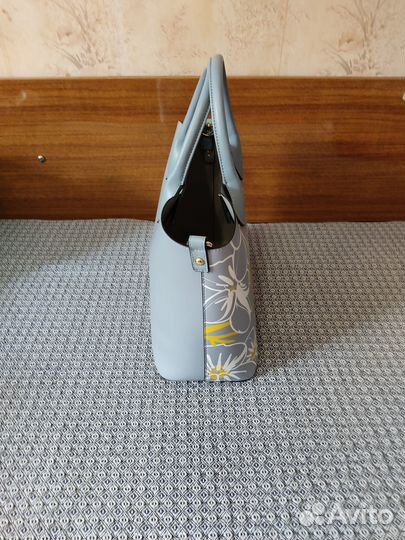 Продаю 2 сумки дамскую и дорожную