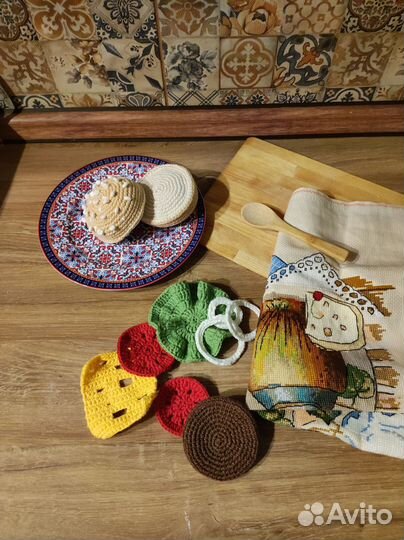 Вязанный бургер