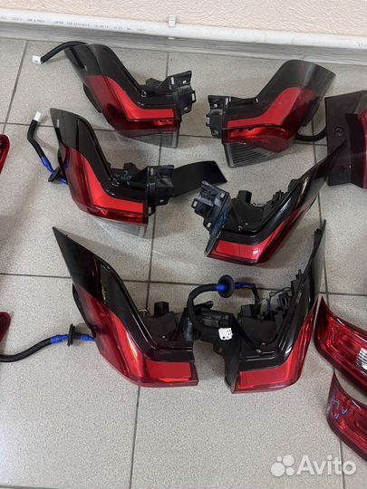 Задние фонари Тойота Рав 4 ха50