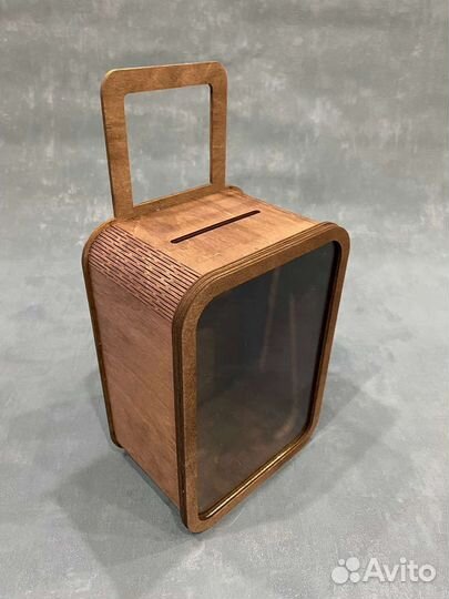 Копилка из дерева