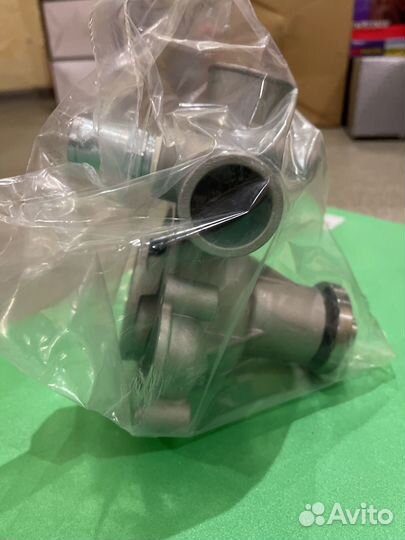 Водяной насос помпа на газ 04062-1307010