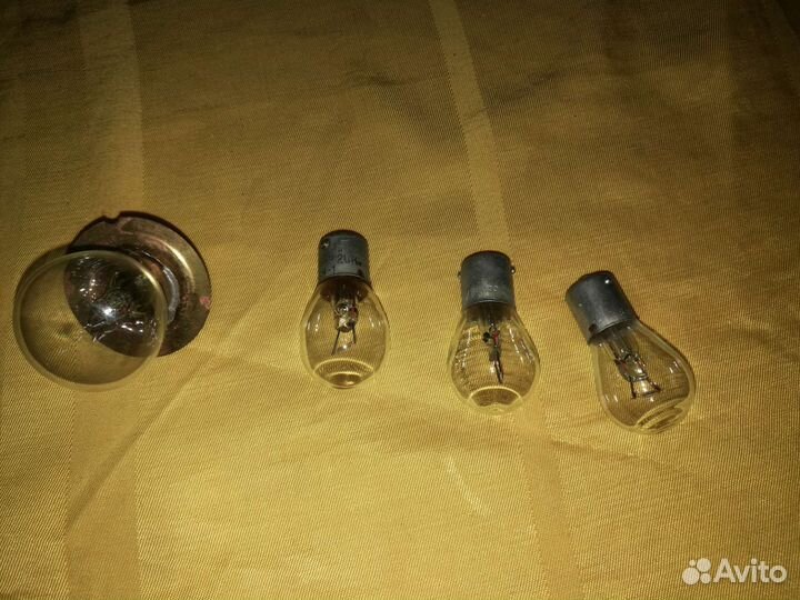 Лампочки для фильмоскопа мотороллера СССР