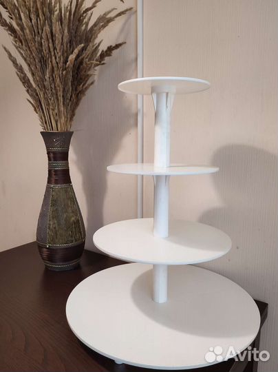 Подставка для торта и капкейков