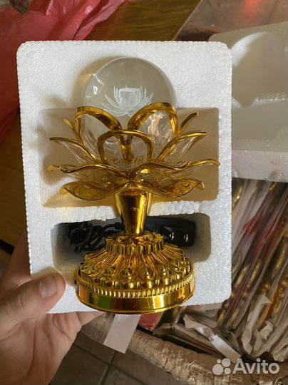 Лотос цветная лампа,воспевание Будды