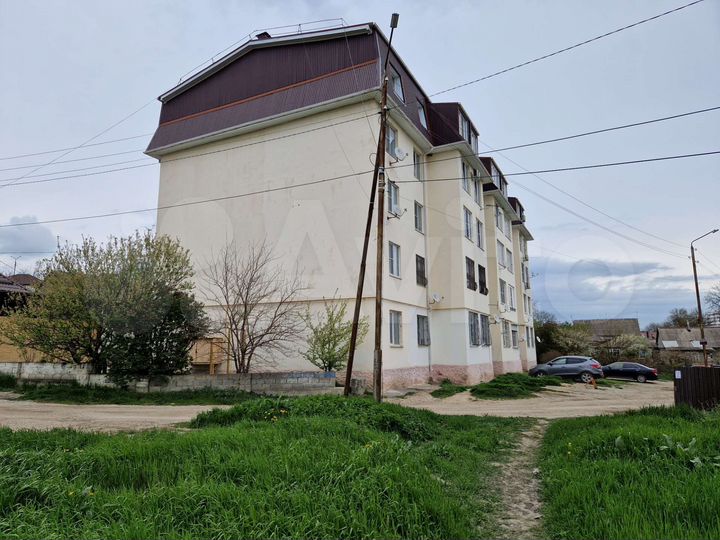 3-к. квартира, 102,8 м², 3/5 эт.