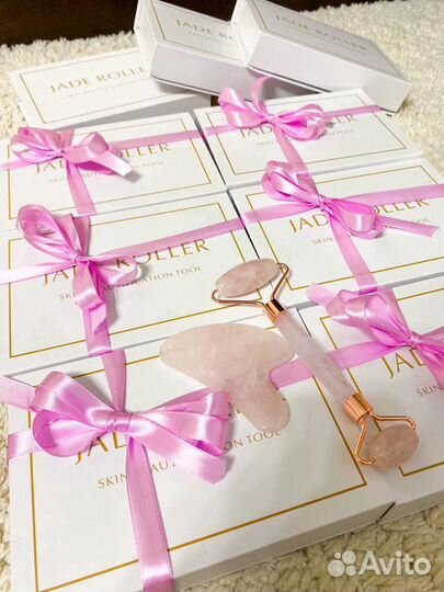 Кварцевый роллер и скребок гуаша